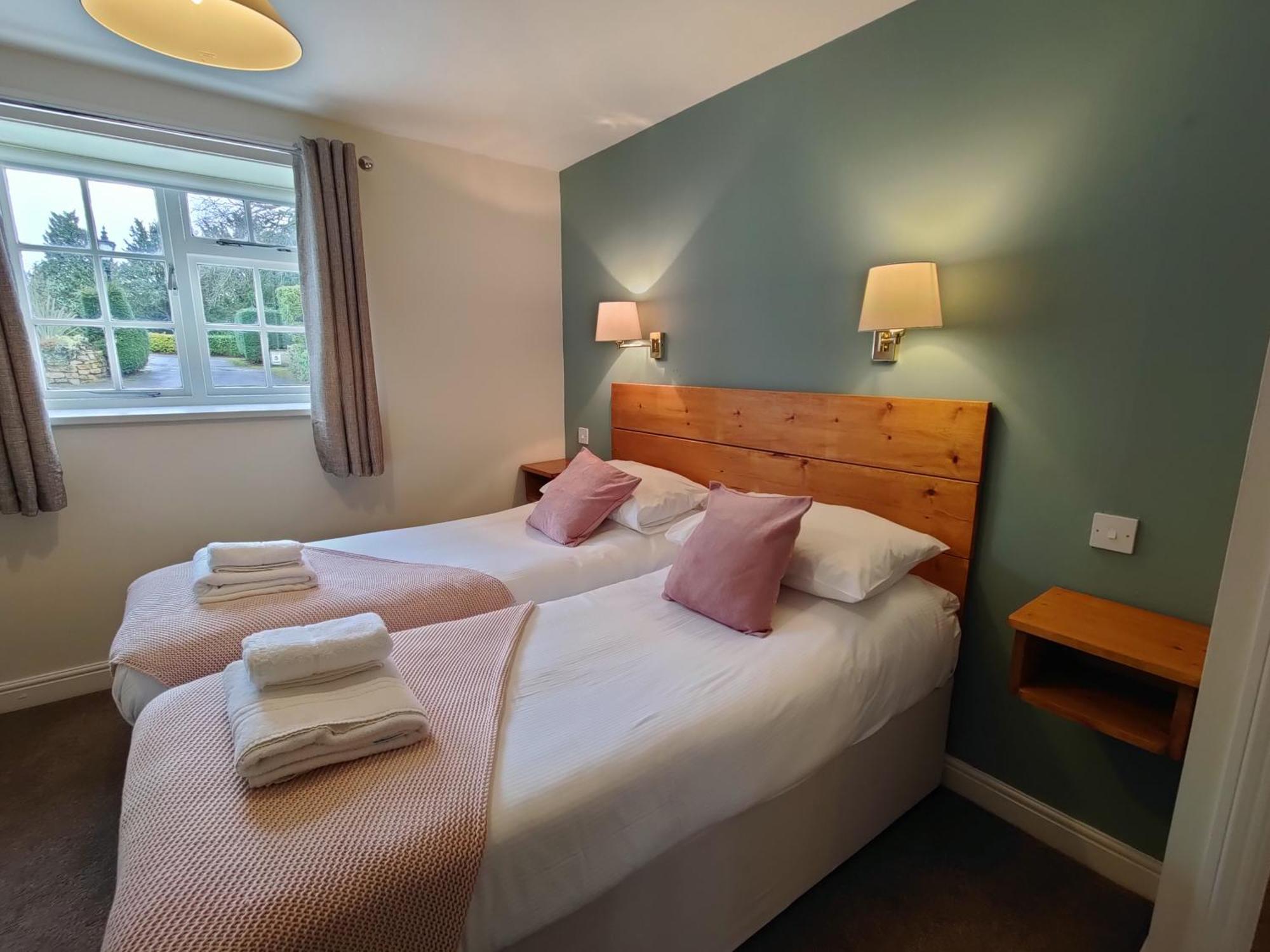 Sutton Hall Resort Thirsk Zimmer foto