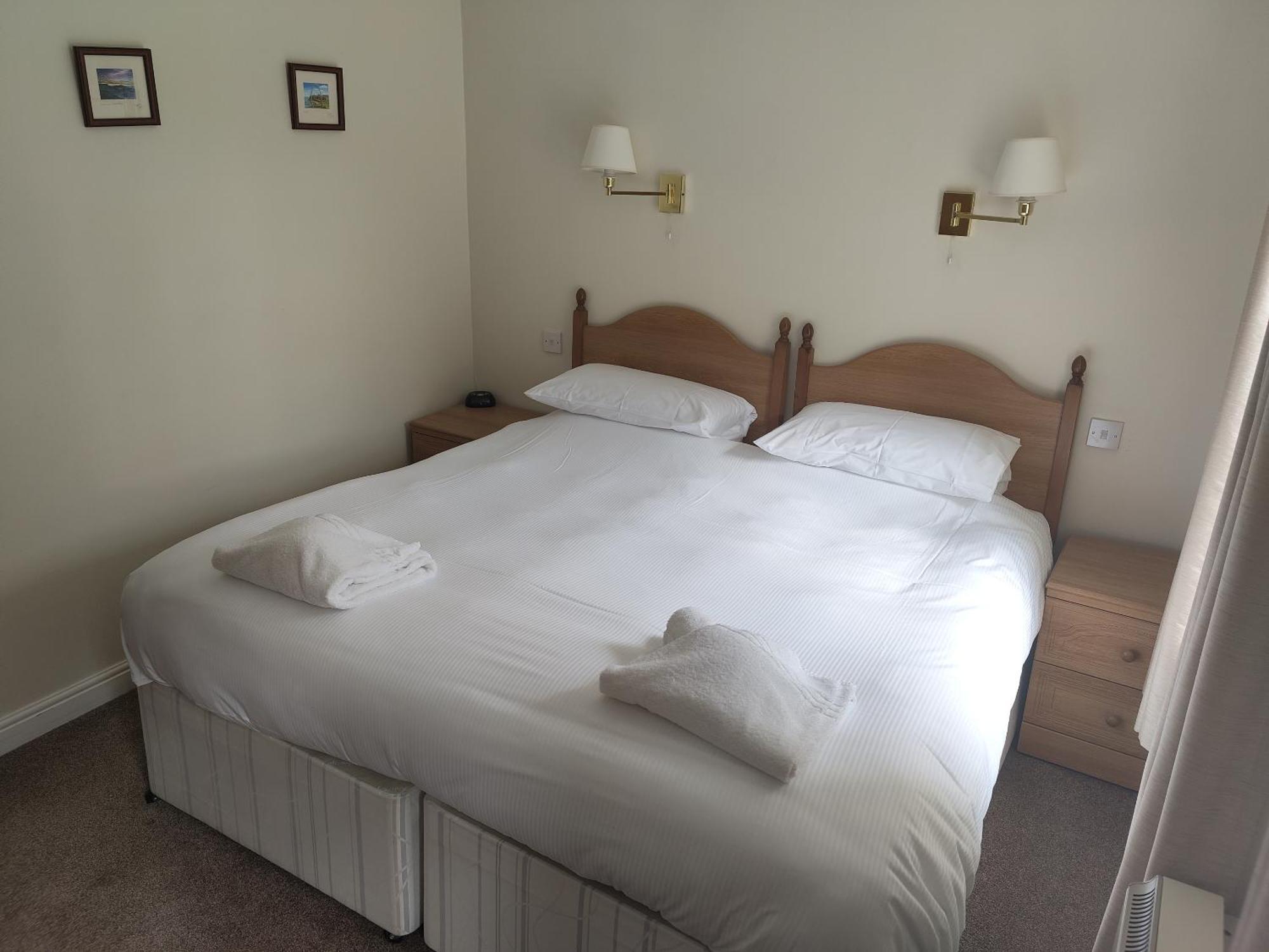 Sutton Hall Resort Thirsk Zimmer foto